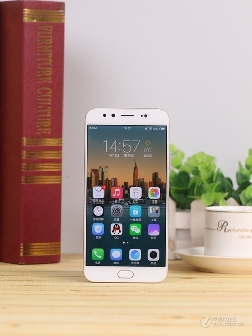 2000万柔光自拍vivox9plus五月特价