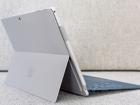 �¿�Surface Pro��װ ����������9350Ԫ 