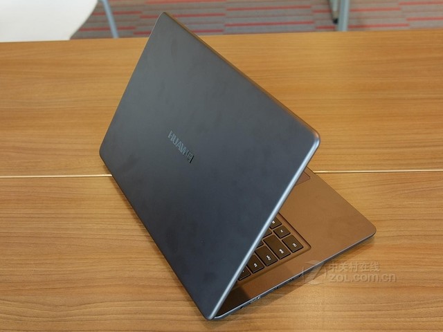 �¿�ʼǱ� ��ΪMateBook D���ϴ��� 