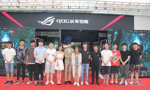 ��ɳROG��ҹ��Ȼ���3C�콢��ʢ��ҵ! 