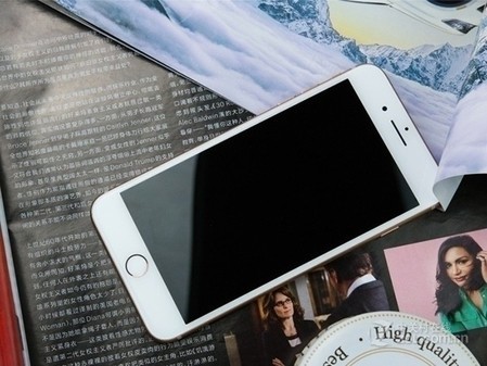 ���ڸ�����ѹ�� ƻ��iPhone 8��ɳ4650Ԫ 