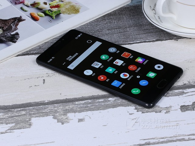 ����˫�� ����PRO 7 Plus �ۼ�2799Ԫ 