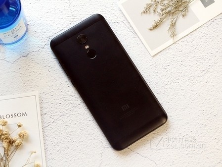 7有现货 红米5 Plus 64G全面屏1280元 7有现货 红米5 Plus 64G全面屏1280元