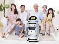 智能成长 小胖机器人尊享版济南18888元