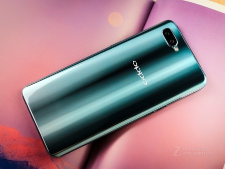OPPO R15x报2499 支持免息分期购机赠礼