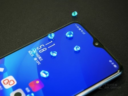 全面屏时代 OPPO R17 Pro售3999元可分期 全面屏时代 OPPO R17 Pro售3999元可分期