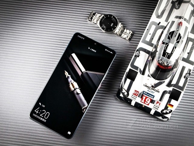 ��Ϊ Mate 20 X��6GB RAM/ȫ��ͨ��������4999Ԫ 