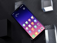 小米8青春版6+64武汉现货不用抢1550元