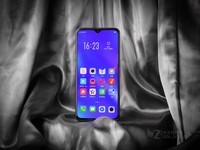OPPO K1售1599元 可分期购机送豪华礼包