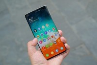 全面屏 三星Galaxy S10行货长沙仅5199元