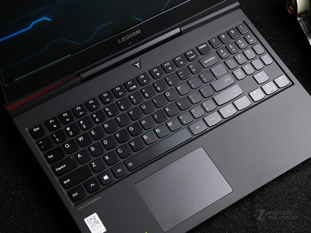 联想拯救者Y7000P 2019原封济南9000元 联想拯救者Y7000P 2019原封济南9000元