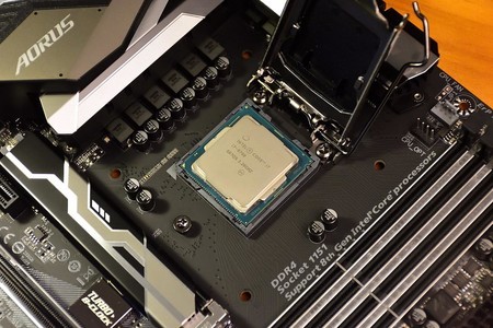 1����Ӣ�ض�I7-8700-3.2G����������1890Ԫ 