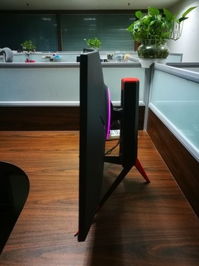 网咖专用 WESCOM 31.5寸1500R+2K165Hz电竞显示器S63L 