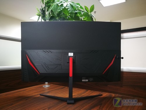 WESCOM 31.5寸曲面电竞显示器E300特价来袭 