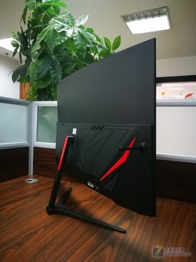 WESCOM 31.5寸曲面电竞显示器E300特价来袭 