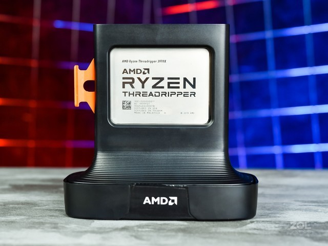 AMD Ryzen Threadripper 7960X 24/48����CPU������ 