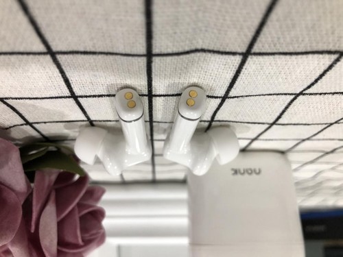 媲美Airpod pro的Nank南卡主动降噪无线蓝牙耳机 媲美Airpod pro的Nank南卡主动降噪无线蓝牙耳机