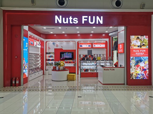 任天堂switch国行彩色续航版青岛热卖