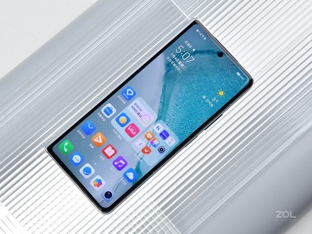 ��ɳ��ҫMagic V�۵�����12100Ԫ���ͻ� 