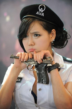 伊娃装风靡盛行《ava》掀起时尚cos风潮_战地之王_网络游戏-中关村