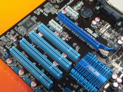 华硕m4n68t全固态电容主板仅售480元