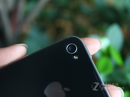ƻ�� iPhone 4 ��ɫ ������ͷͼ 