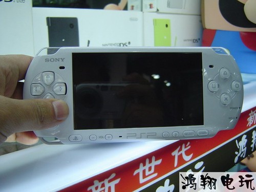 ��ɳ���PSP3000��װ ��������1050! 