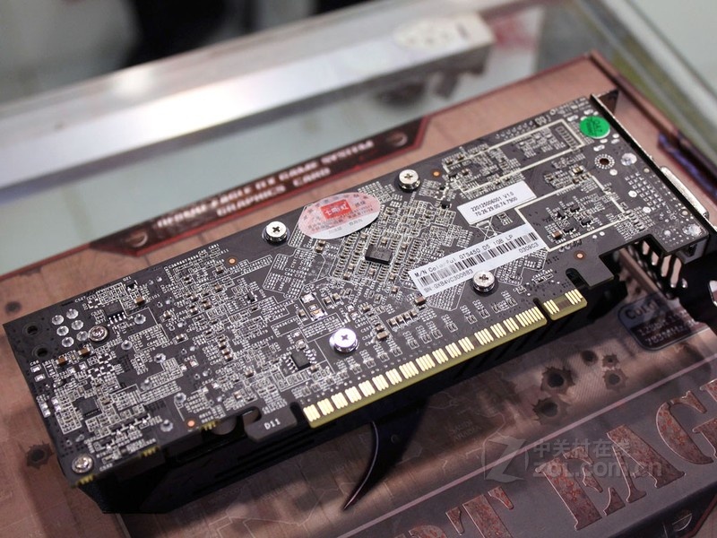 七彩虹 gts450 d5 1gb lp