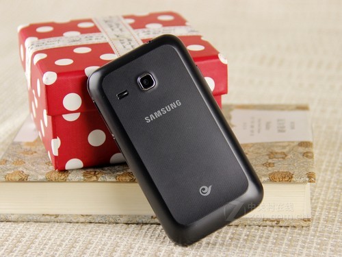 天翼定制双卡商务 三星i659潍坊1490元