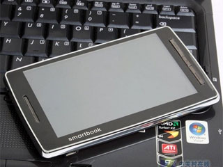 �������ܻ� ����SmartBook U1000����