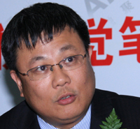 AMDȫ���ܲá��й���OEMҵ���ܾ���������