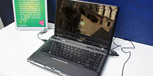 ��֥Satellite P700����

