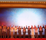 �ƶ����������ź������˺�Ӱ