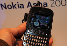 ŵ����Asha 200