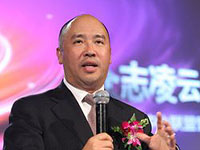 Ӣ�ض����𣺳�������ʵ�ִ���������