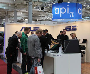 ��Լ������ ��˶ϵ�в�Ʒ��פCeBIT